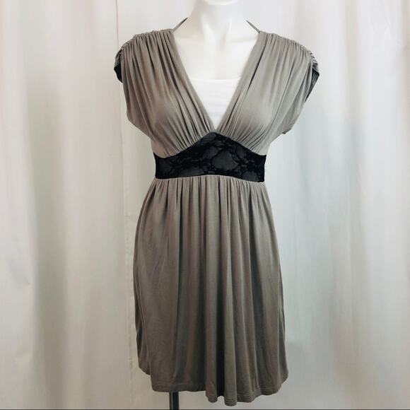 50% OFF V-Neck and V-Back Cap Sleeve Dress with Lace - Picture 1 of 7